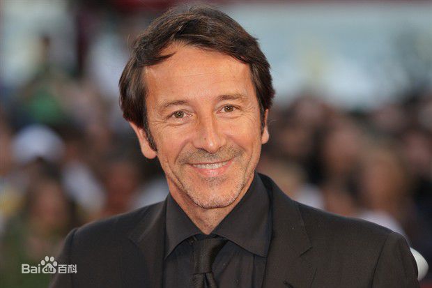 让·伊格·安格拉德(Jean-Hugues Anglade)前后照片