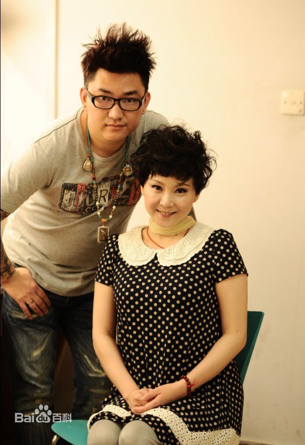 刘禹(KING)城市晚报30周年活动合影前后照片