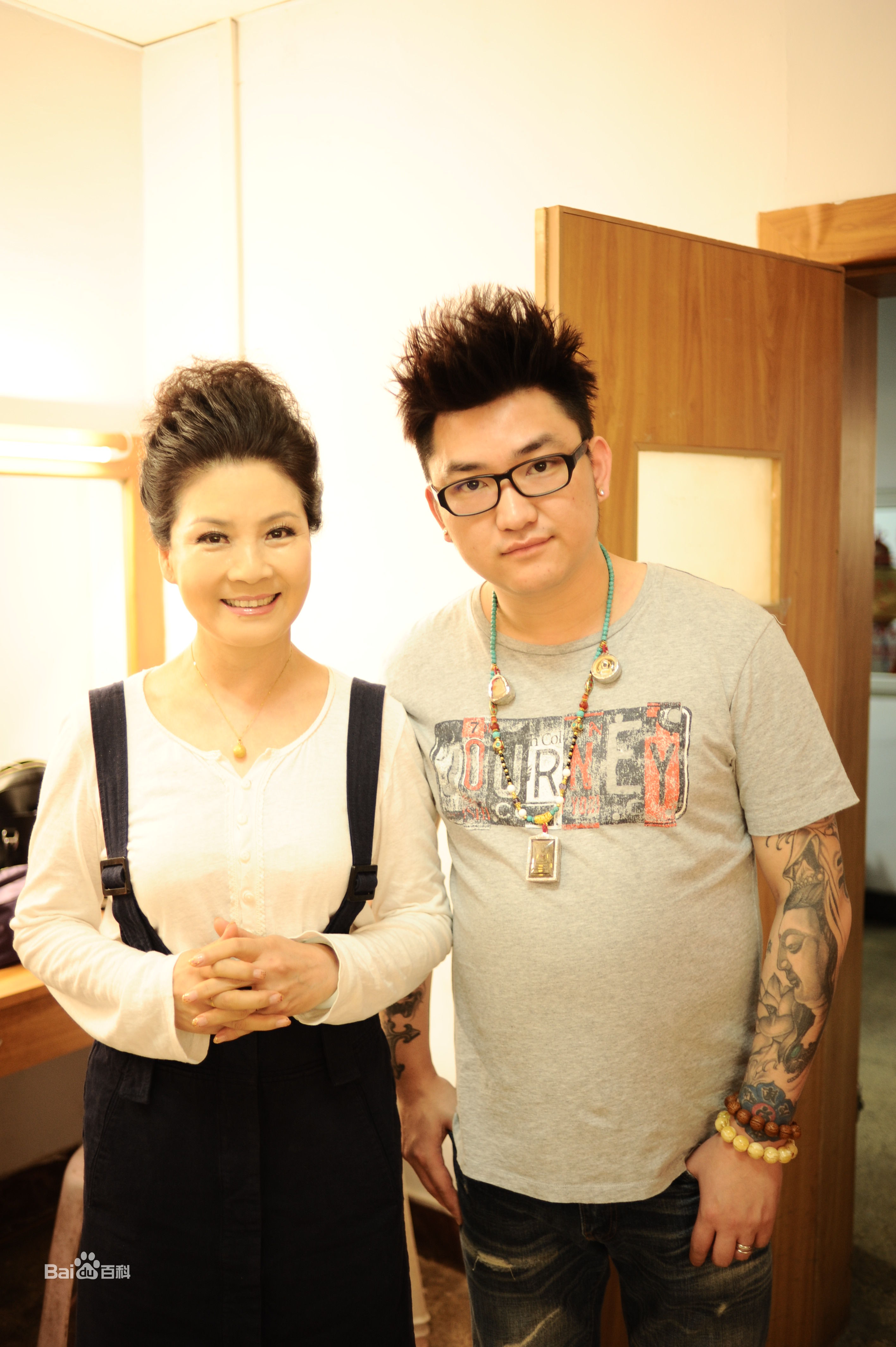 刘禹(KING)城市晚报30周年活动合影前后照片