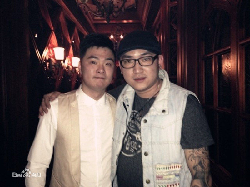 刘禹(KING)著名歌手文奎合影素颜照相册