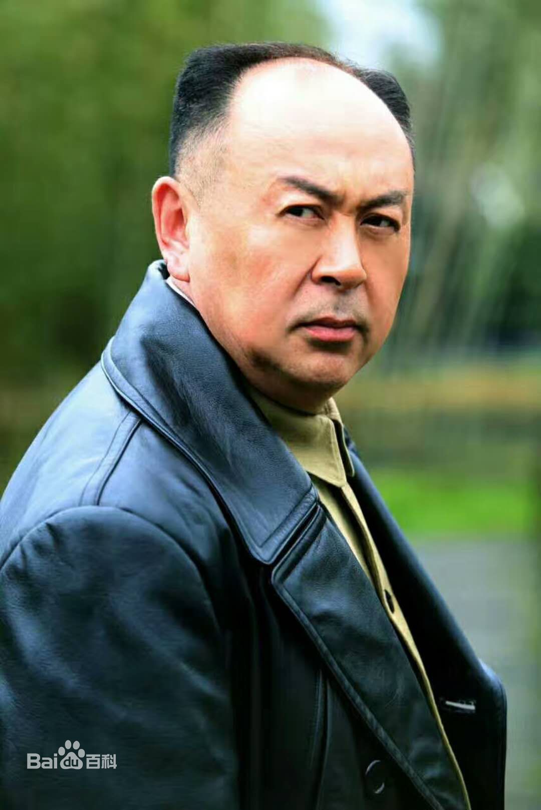 谷伟（饰演陈毅元帅）性感图片图集