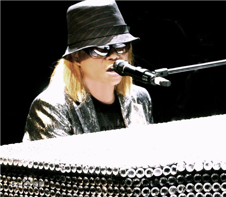 郭峰音乐家演出照生活照相册