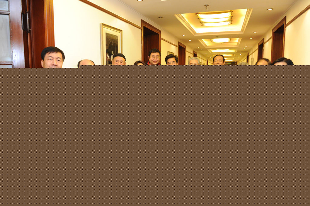 唐烨导演工作照素颜照壁纸