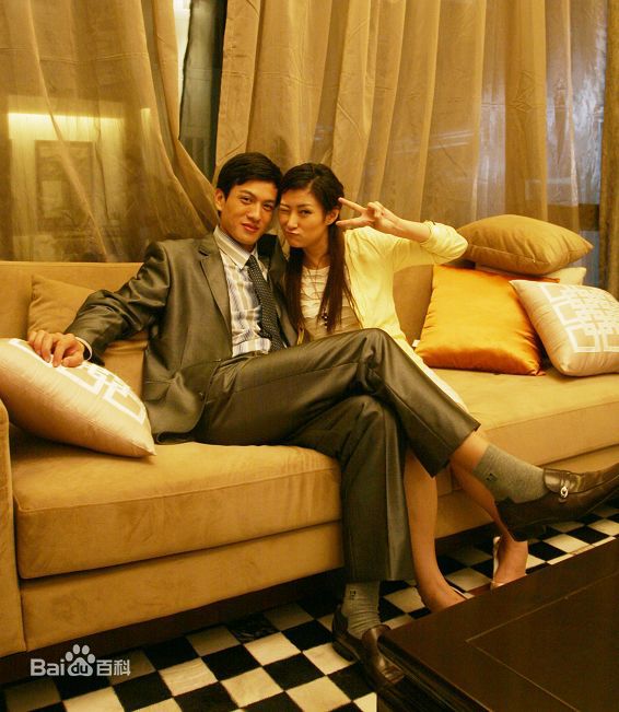 褚颖颖(CHICHI)生活照壁纸壁纸