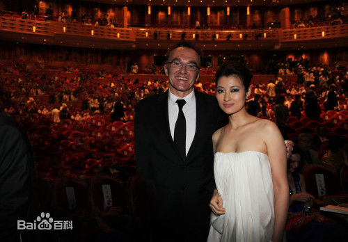 褚颖颖(CHICHI)出席各种活动前后照片