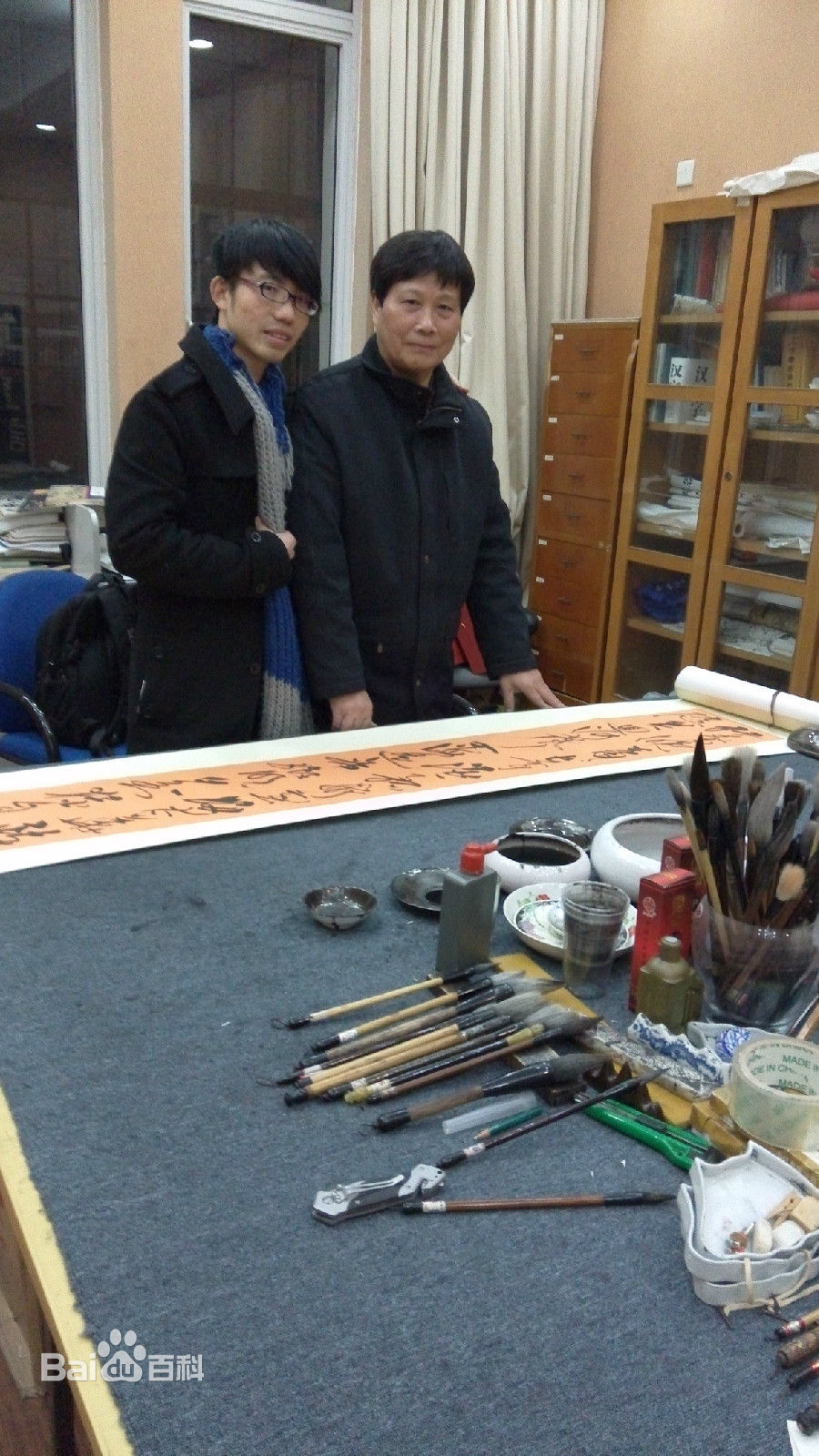 宫小龙宫老师生活照性感图片图集