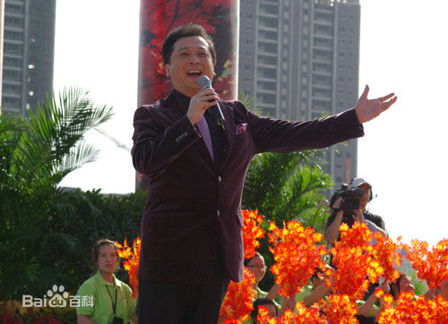 郁钧剑(演出照)图片图集