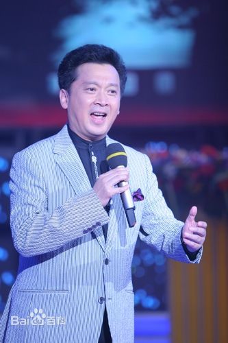 郁钧剑(演出照)图片图集