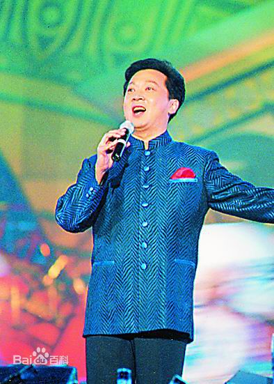 郁钧剑(演出照)图片图集