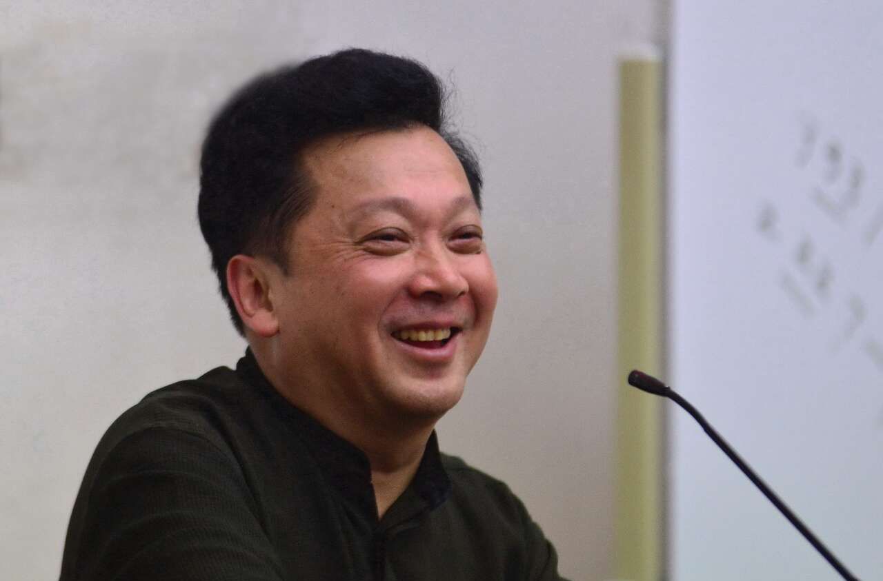 最新郁钧剑壁纸