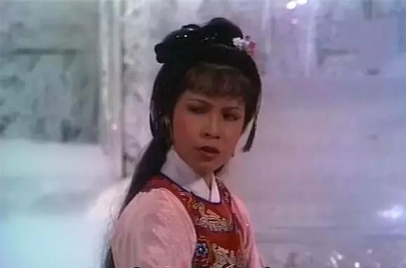 最新王爱明性感图片