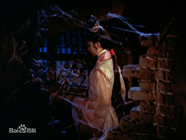 高清乐蒂（艺名），原名为奚重仪(Betty Loh Tih)在乐蒂《倩女幽魂》之聂小倩中的图集