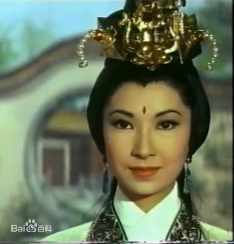 乐蒂（艺名），原名为奚重仪(Betty Loh Tih)乐蒂饰演的四大美女生活照