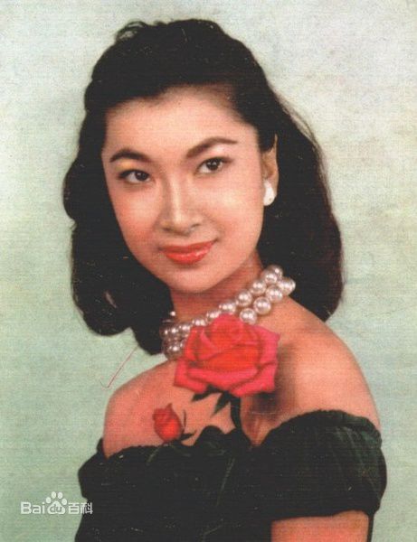 乐蒂（艺名），原名为奚重仪(Betty Loh Tih)长城时期的乐蒂生活照相册