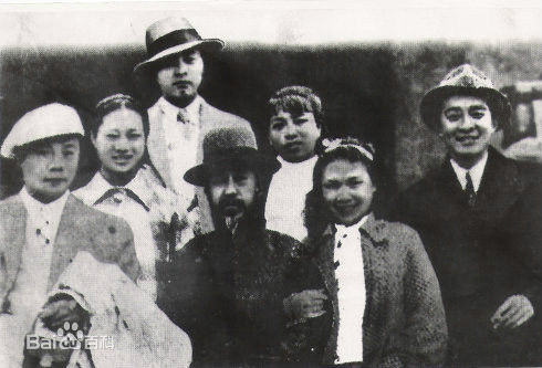 顾而已最优质剧照