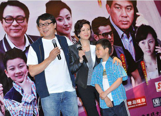 最全何晴(Qing He)在2011年《戒烟不戒酒》宣传照中的相册