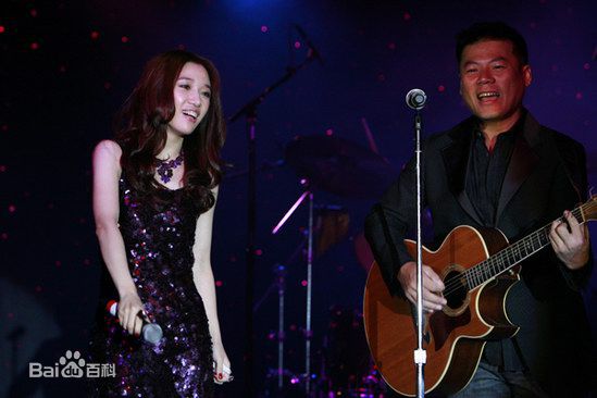 胡杨林(Joy Hu)出席活动性感图片壁纸