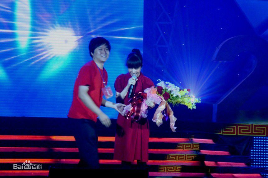 胡杨林(Joy Hu)出席活动性感图片壁纸