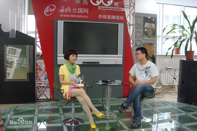 胡杨林(Joy Hu)签售会壁纸壁纸