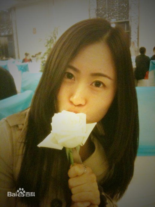 周日晨(stella)周依晨图片图集