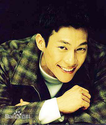 赖兴祥(James Lye)最新海报图集