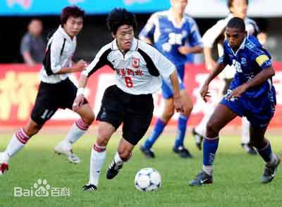 王栋(Wang Dong)球场照前后照片