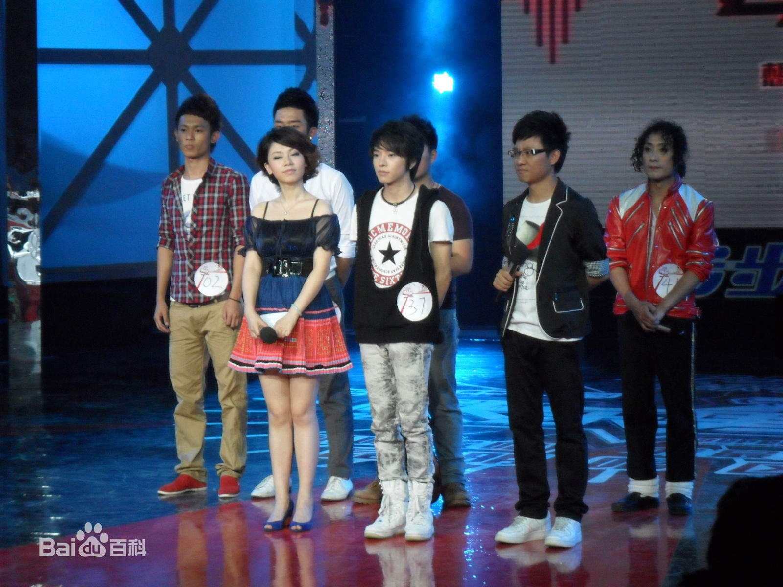 魏星(TIKY)在2010快乐男声壁纸壁纸