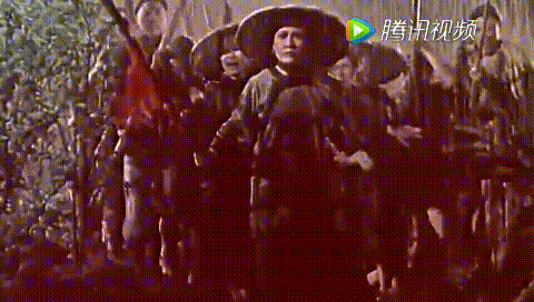 谭宁邦(GeraldTannebaum)相关电影性感图片图集