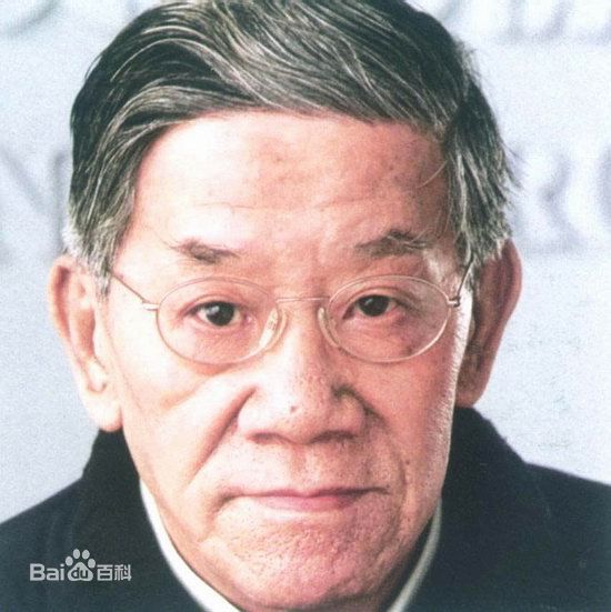 最优质英若诚生活照