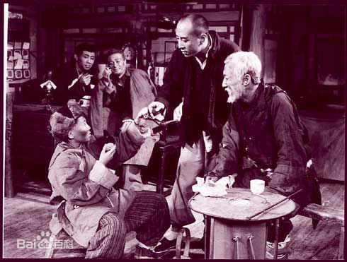 英若诚骆驼祥子最新剧照