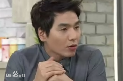 最新金泰勋()壁纸