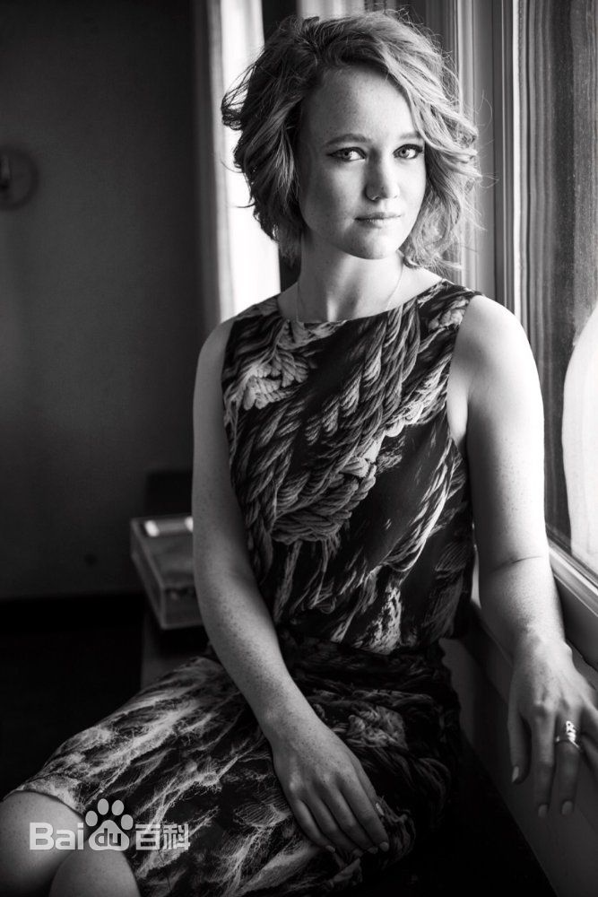 丽芙·休森(Liv Hewson、Olivia Hewson)（Liv Hewson）前后照片