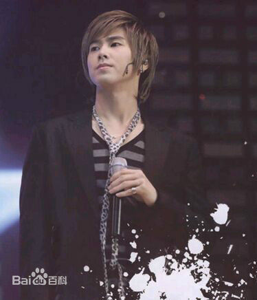 郑允浩(ユンホ（ユノ）、Jung Yunho、Jeong Yoonho)-演唱会舞台图片图集