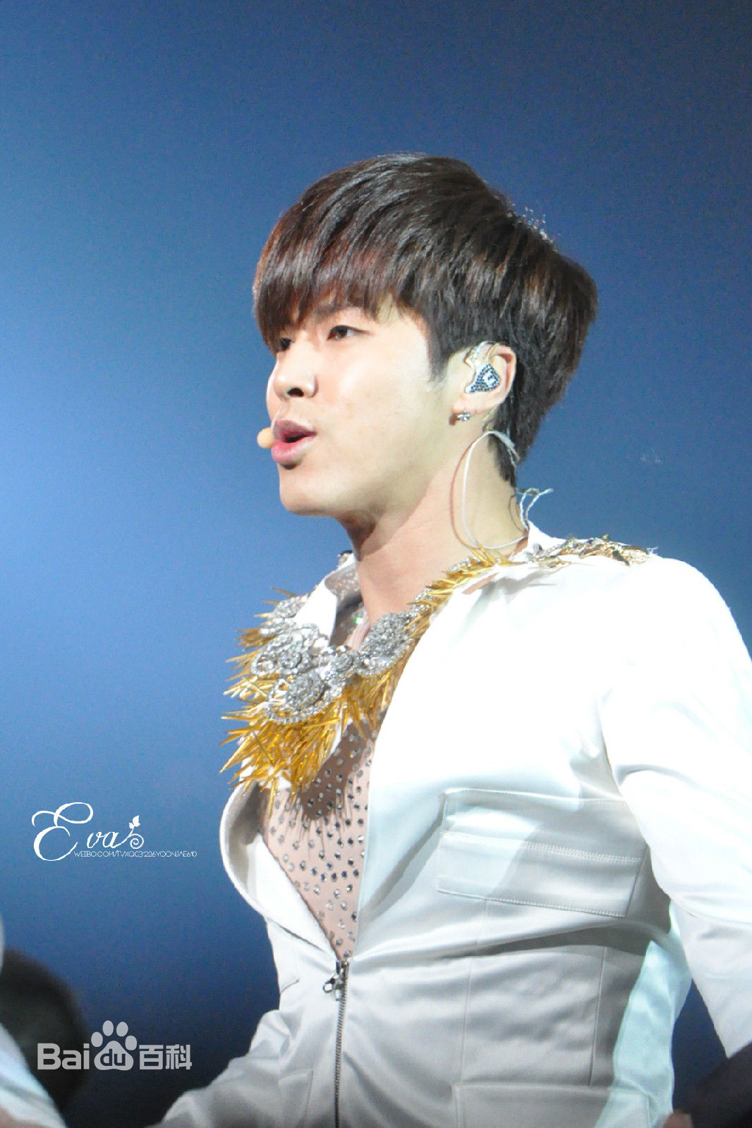 郑允浩(ユンホ（ユノ）、Jung Yunho、Jeong Yoonho)-演唱会舞台图片图集