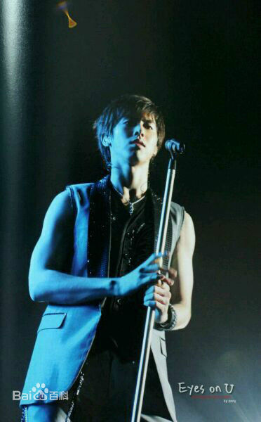 郑允浩(ユンホ（ユノ）、Jung Yunho、Jeong Yoonho)-演唱会舞台图片图集