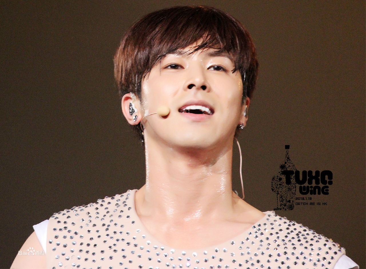 郑允浩(ユンホ（ユノ）、Jung Yunho、Jeong Yoonho)-演唱会舞台图片图集