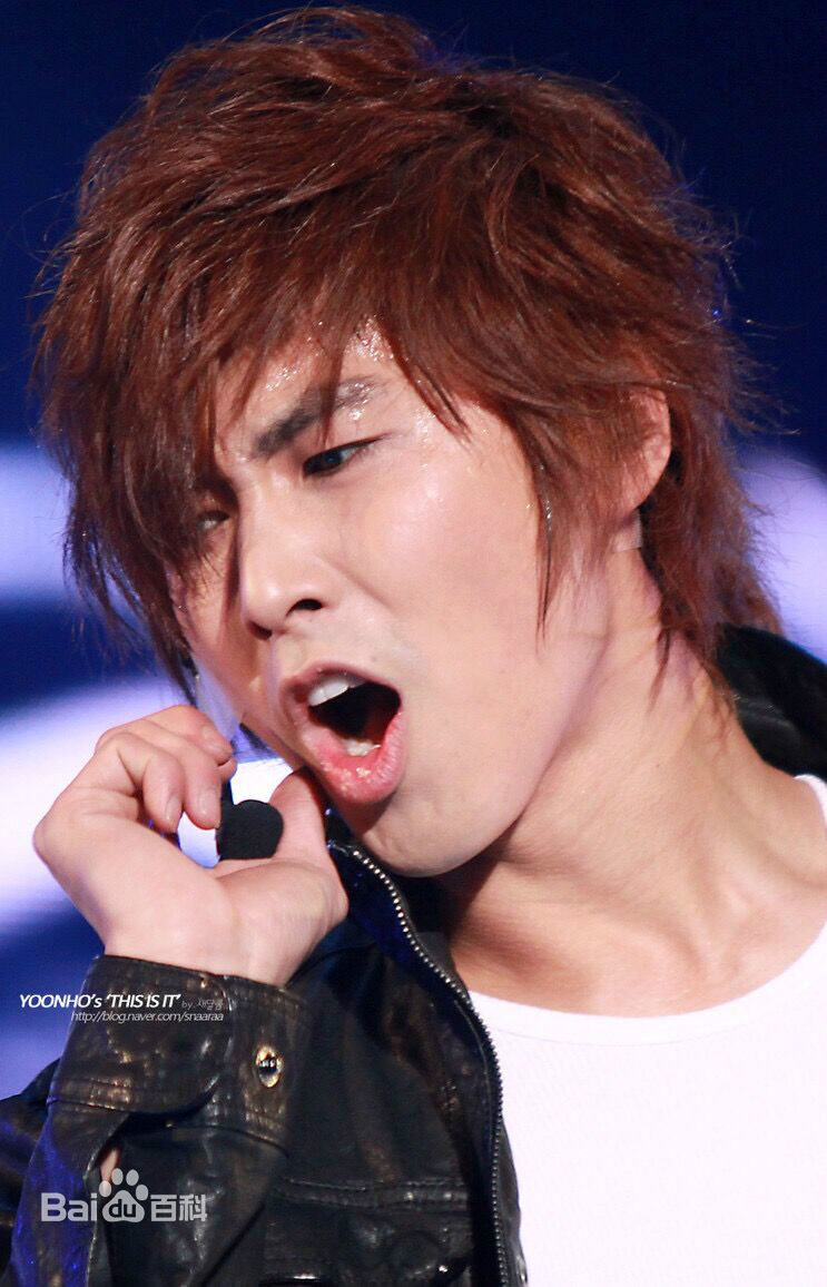 郑允浩(ユンホ（ユノ）、Jung Yunho、Jeong Yoonho)-MJ纪念公演舞台前后照片