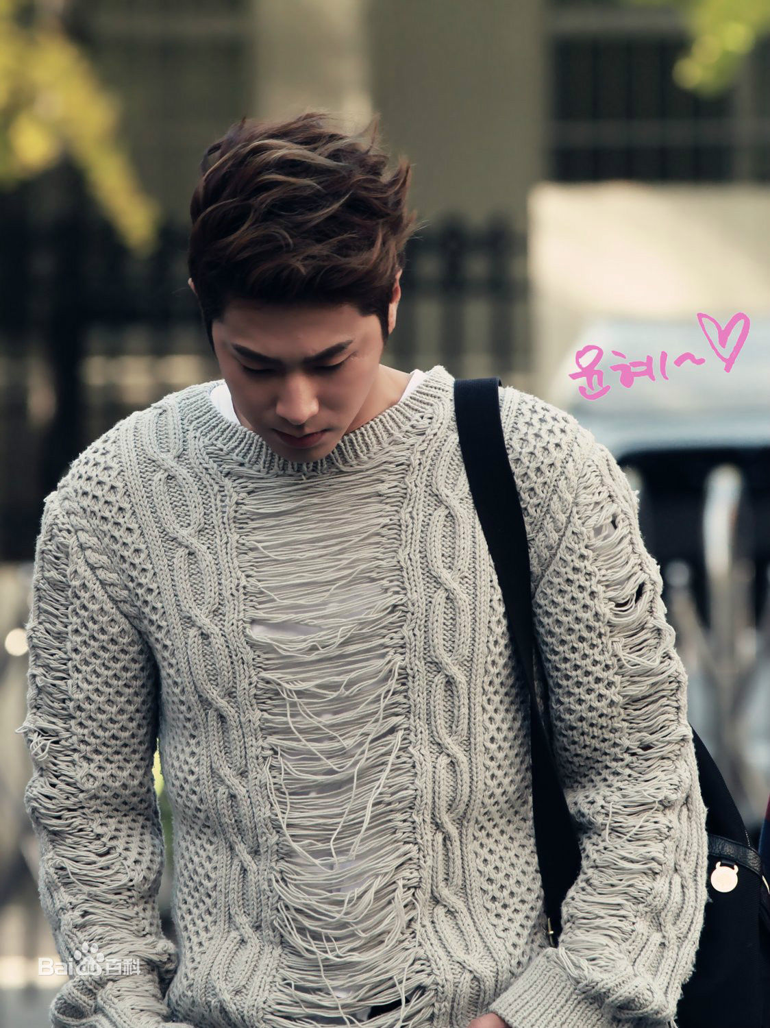 郑允浩(ユンホ（ユノ）、Jung Yunho、Jeong Yoonho)-上班饭拍生活照相册