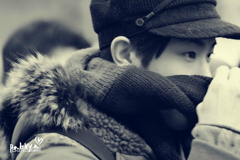 郑允浩(ユンホ（ユノ）、Jung Yunho、Jeong Yoonho)-上班饭拍生活照相册