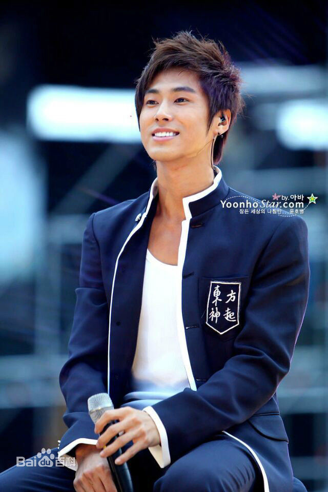 郑允浩(ユンホ（ユノ）、Jung Yunho、Jeong Yoonho)霸气外露的性感图片图集