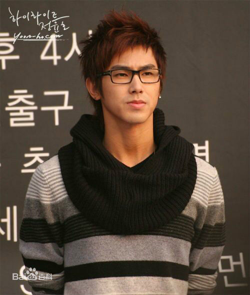 郑允浩(ユンホ（ユノ）、Jung Yunho、Jeong Yoonho)霸气外露的性感图片图集