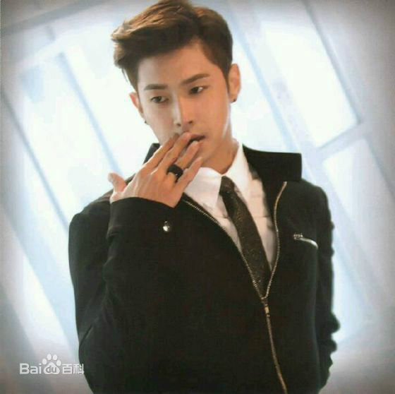 郑允浩(ユンホ（ユノ）、Jung Yunho、Jeong Yoonho)-专辑造型壁纸壁纸