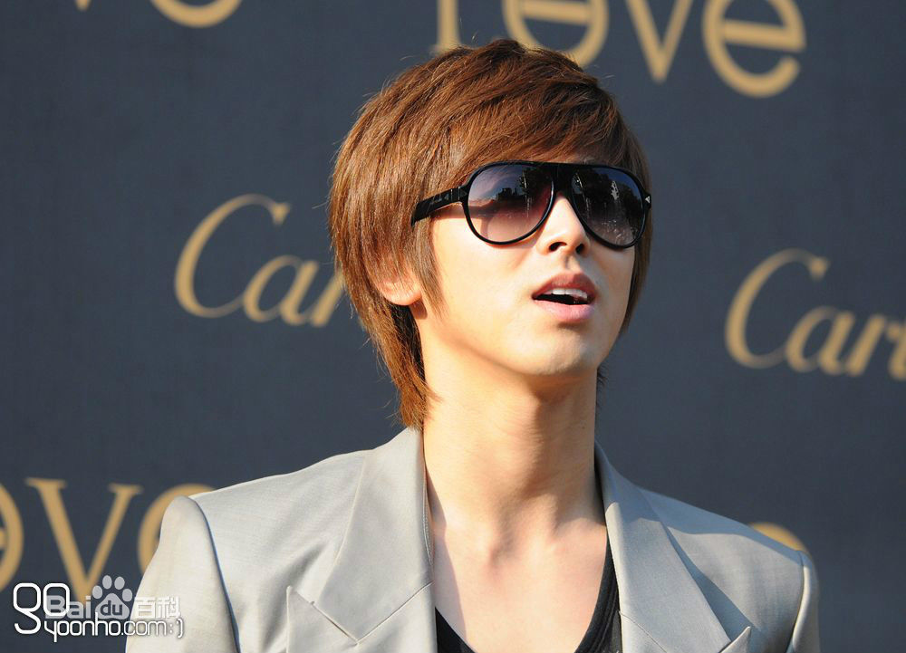 郑允浩(ユンホ（ユノ）、Jung Yunho、Jeong Yoonho)-活动照素颜照相册