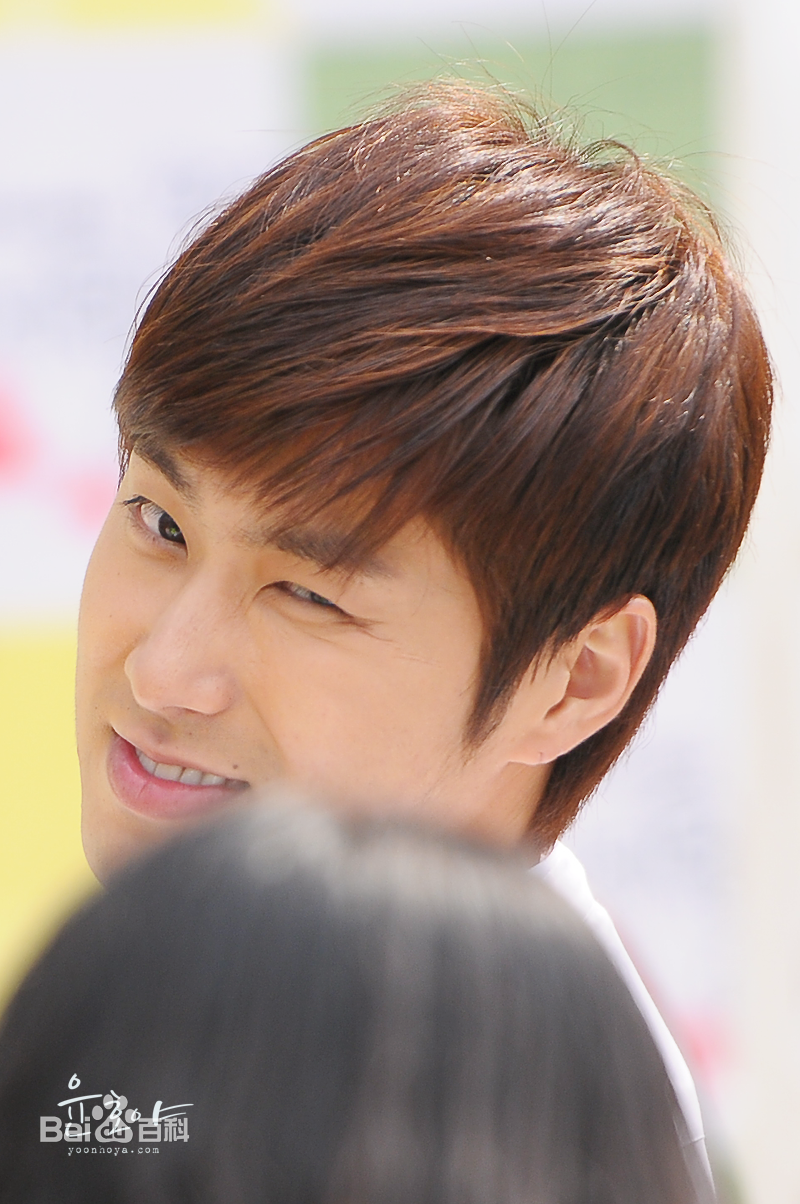 郑允浩(ユンホ（ユノ）、Jung Yunho、Jeong Yoonho)-活动照素颜照相册