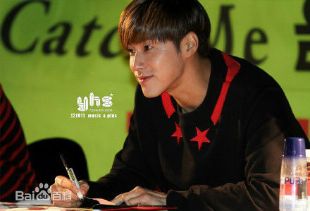 郑允浩(ユンホ（ユノ）、Jung Yunho、Jeong Yoonho)-活动照素颜照相册