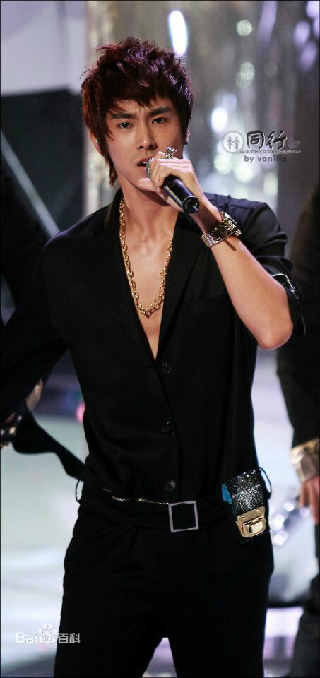 郑允浩(ユンホ（ユノ）、Jung Yunho、Jeong Yoonho)行走的R18图册