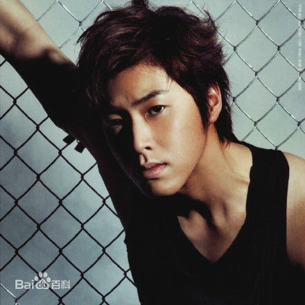 郑允浩(ユンホ（ユノ）、Jung Yunho、Jeong Yoonho)行走的R18图册