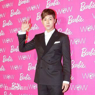 郑允浩(ユンホ（ユノ）、Jung Yunho、Jeong Yoonho)2012“Barbie Ken”  韩国第三代Ken图片图集