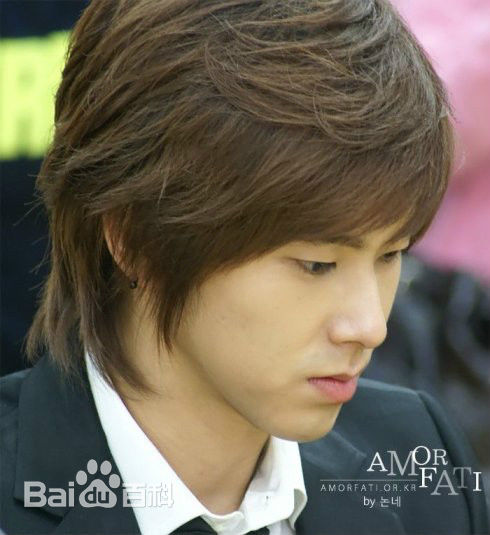 郑允浩(ユンホ（ユノ）、Jung Yunho、Jeong Yoonho)明智大学周年宣传大使前后照片