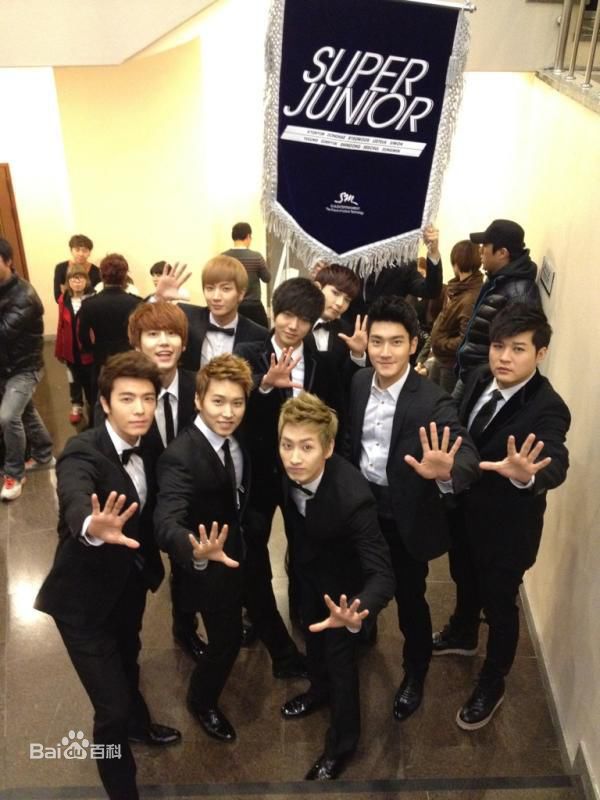 S.M.家族( TOWN)Super Junior性感图片图集